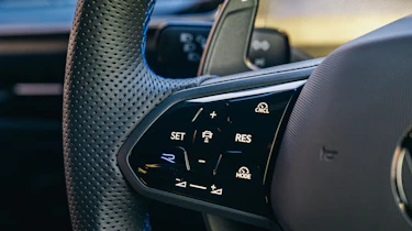 VW Golf R 2025 steering wheel