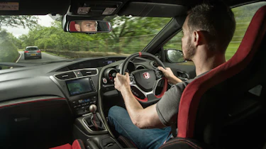 Honda Civic Type R FK2 interior