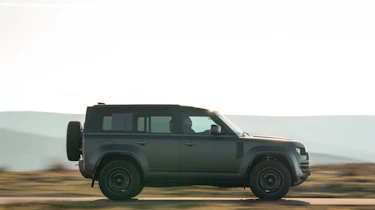Land Rover Defender Octa