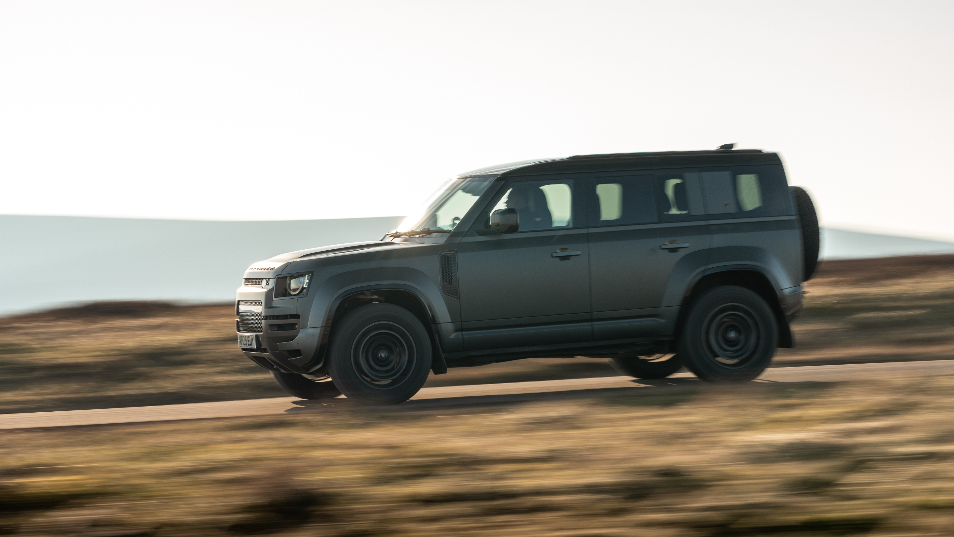 Land Rover Defender Octa front side