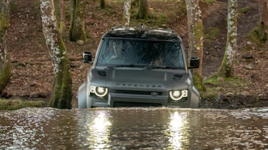 Land Rover Defender Octa front wading