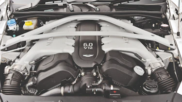 Aston Martin DB9 engine
