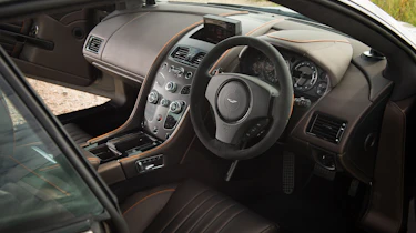 Aston Martin DB9 interior