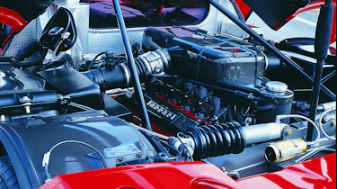 Ferrari Enzo engine