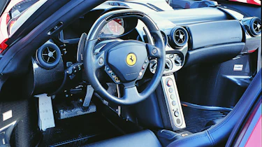Ferrari Enzo interior