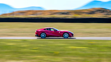 Ferrari 812 Superfast side