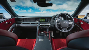 Lexus LC500 – interior
