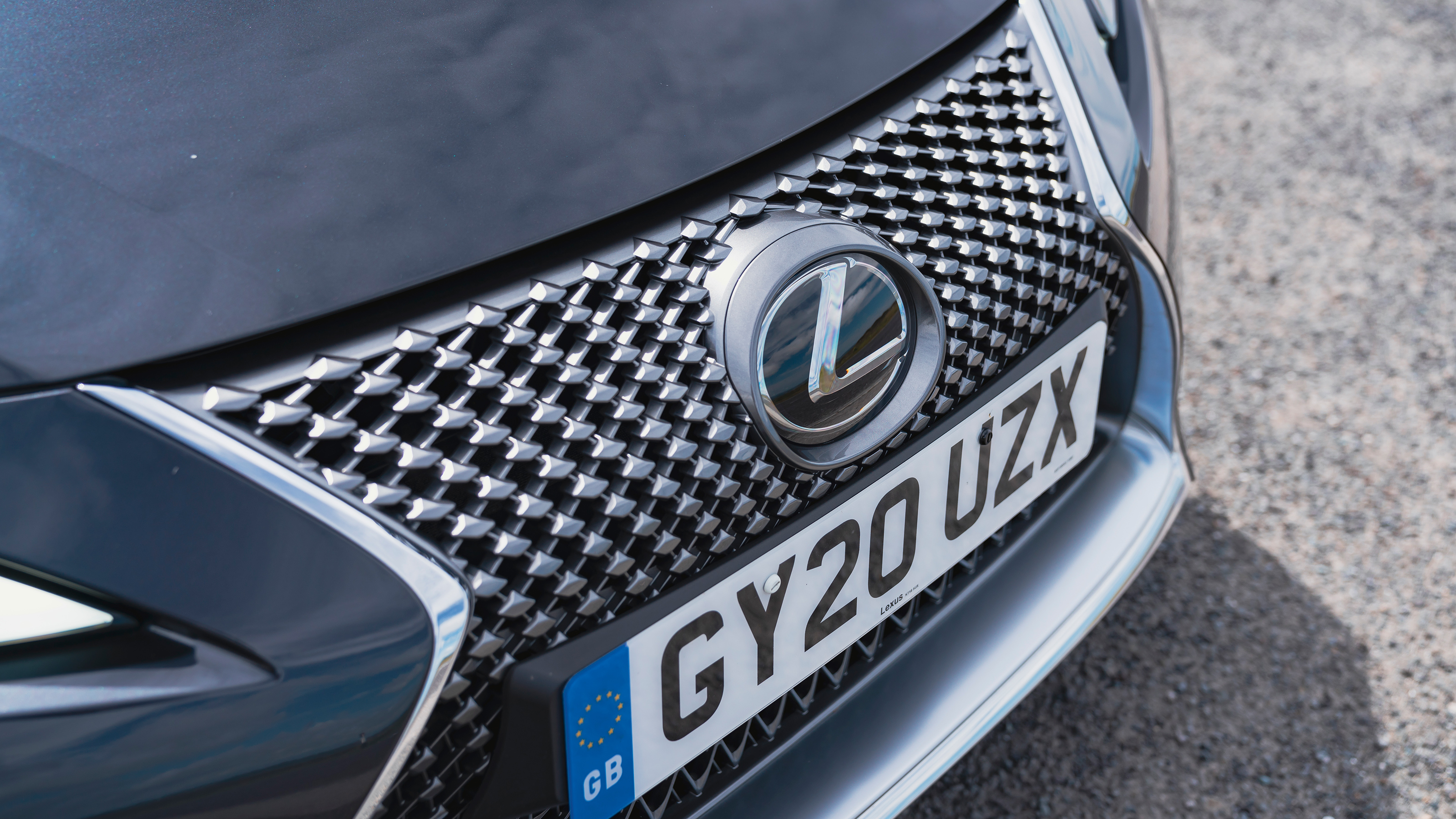 Lexus LC500 – front