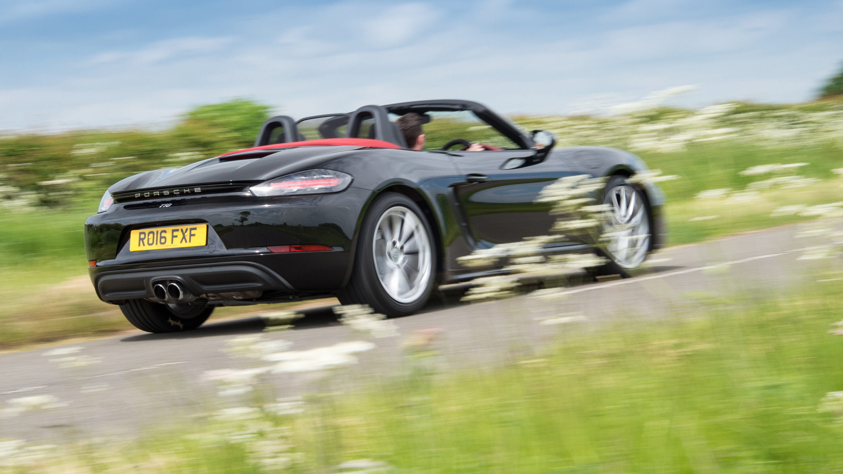Porsche 718 Boxster 