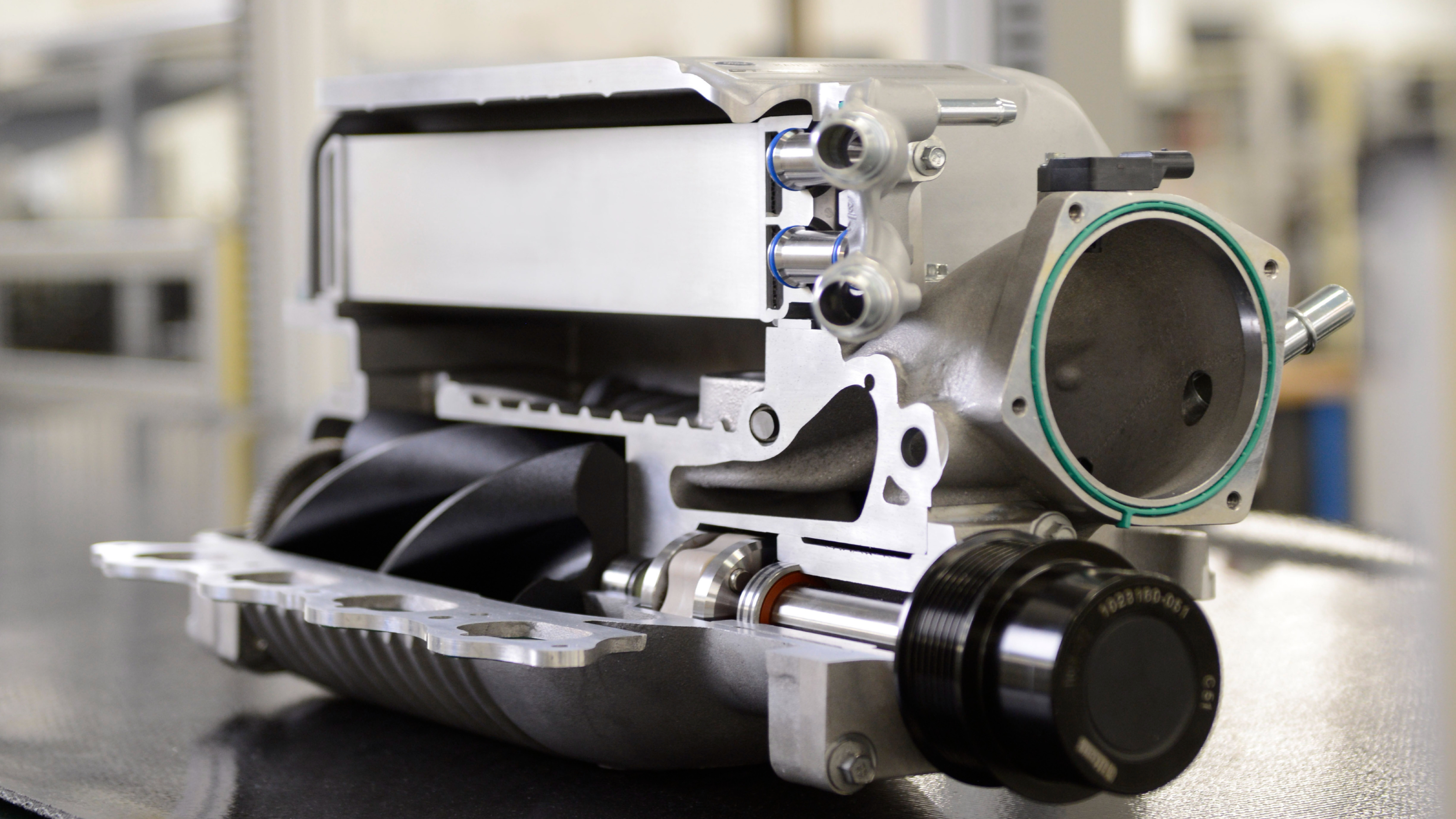 Supercharger cross section