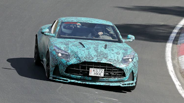 Aston Martin DB12 2026 – front