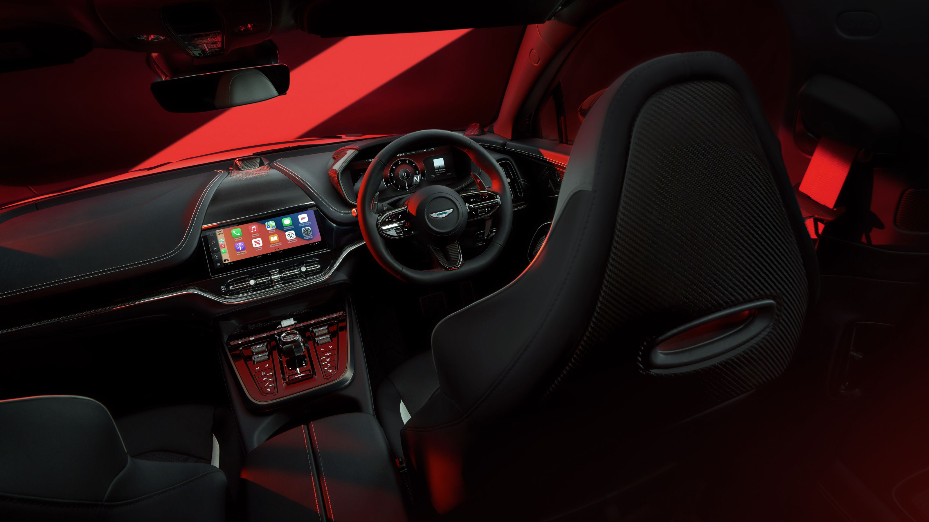 Aston Martin DBX S – interior