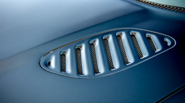 Aston Martin Vantage V550 – vent
