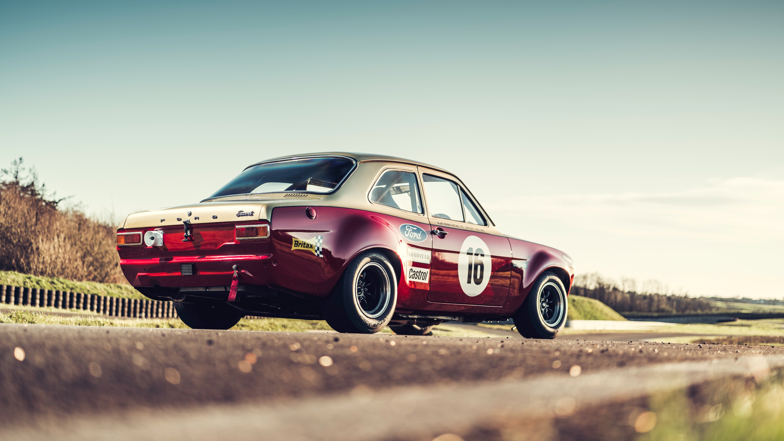 Ford Escort Alan Mann 68 – rear