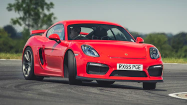 Porsche Cayman GT4