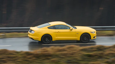 Ford Mustang (S550) side