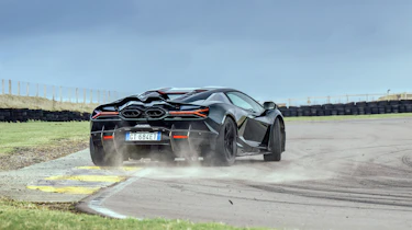 Lamborghini Revuelto – rear