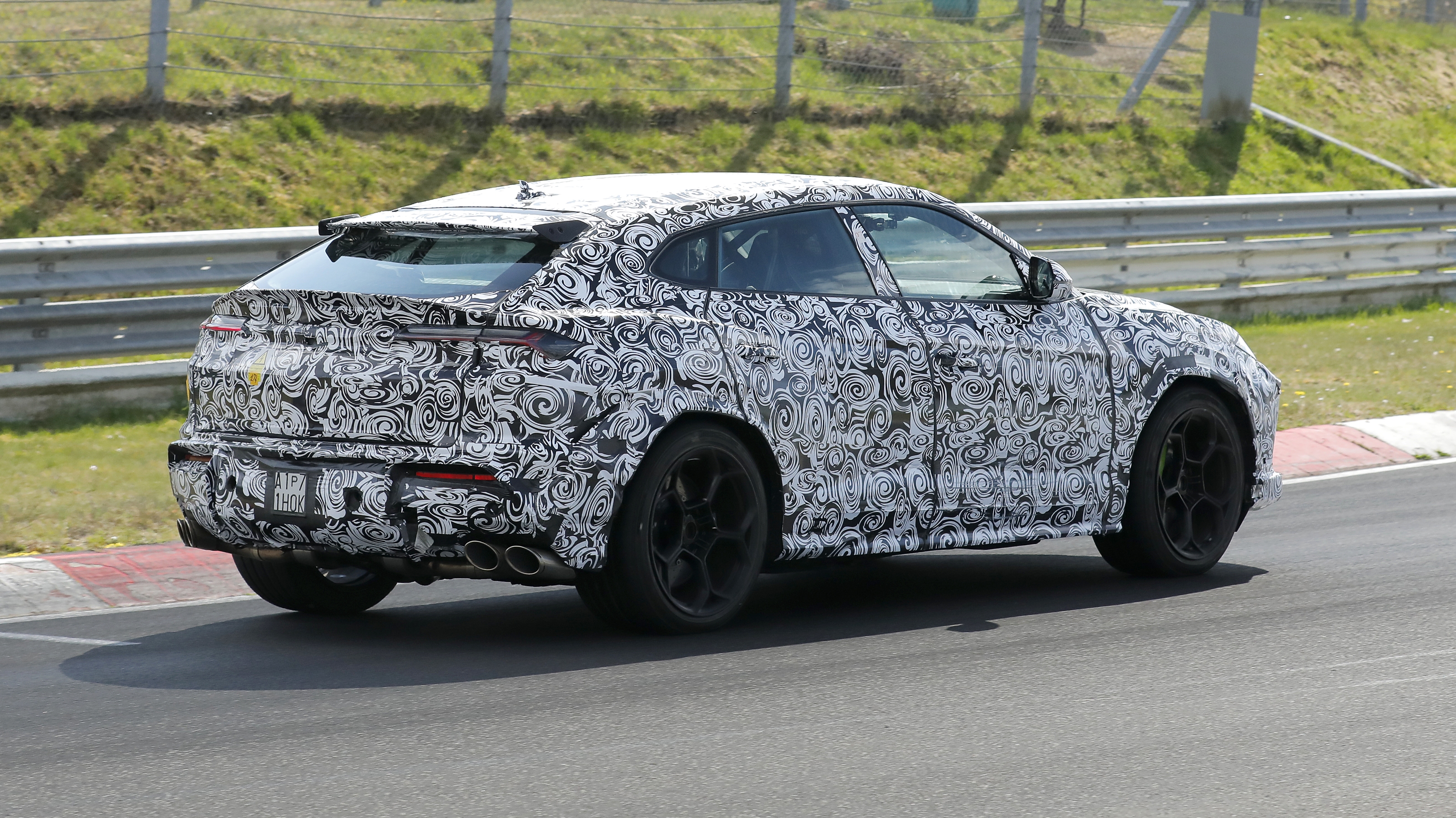 2026 Lamborghini Urus Performante rear