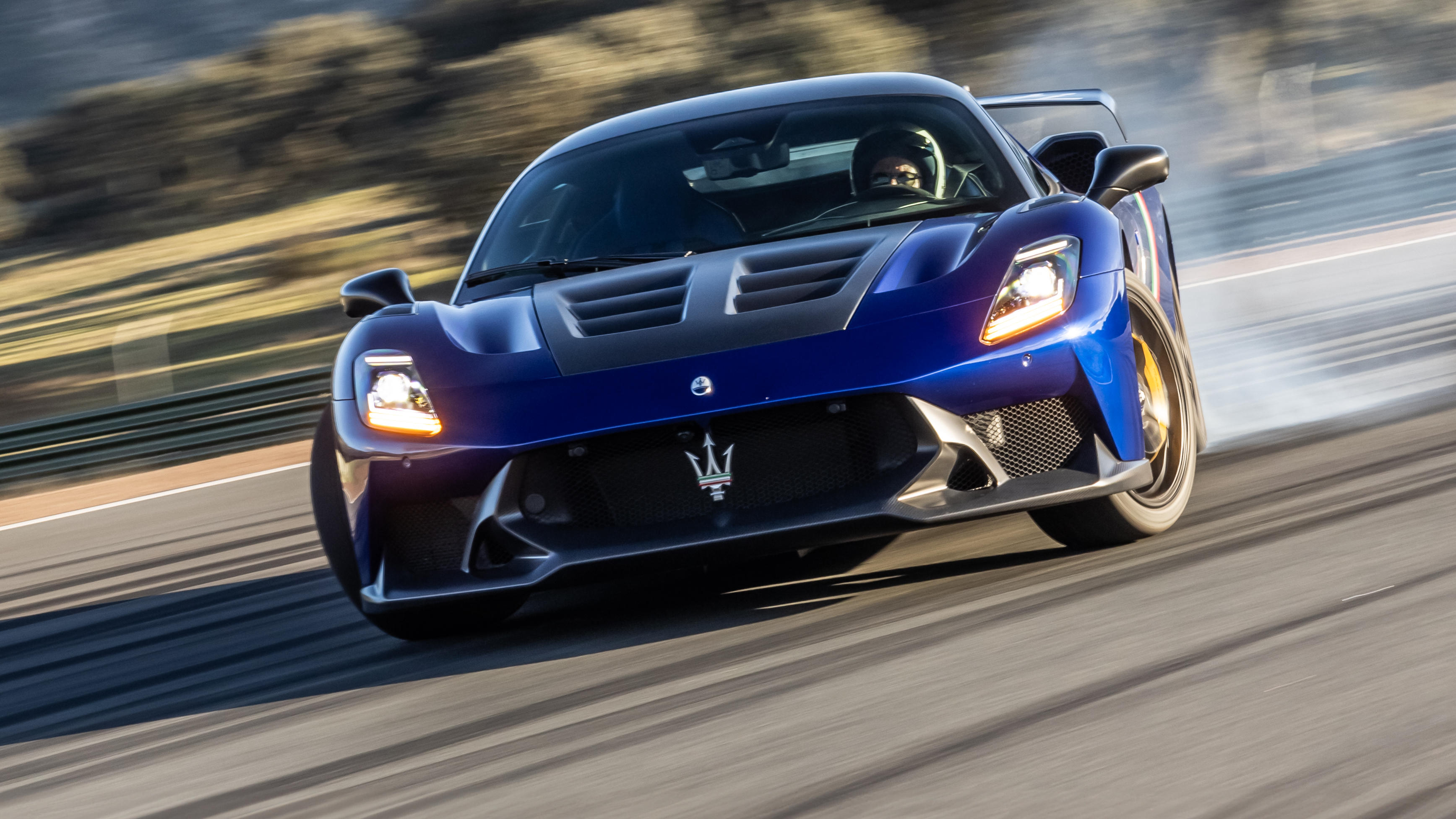 Maserati MC20 GT2 Stradale