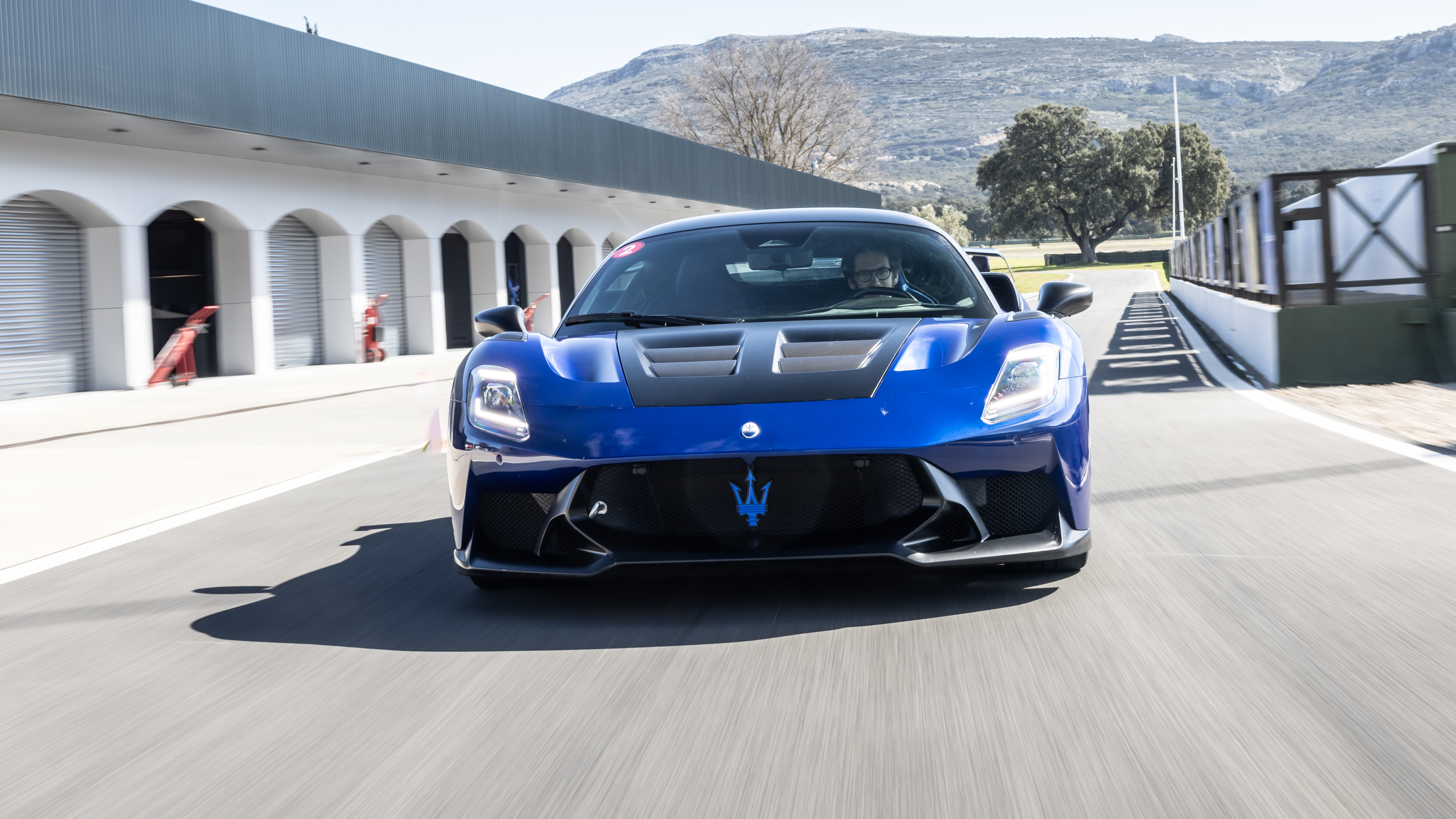 Maserati MC20 GT2 Stradale