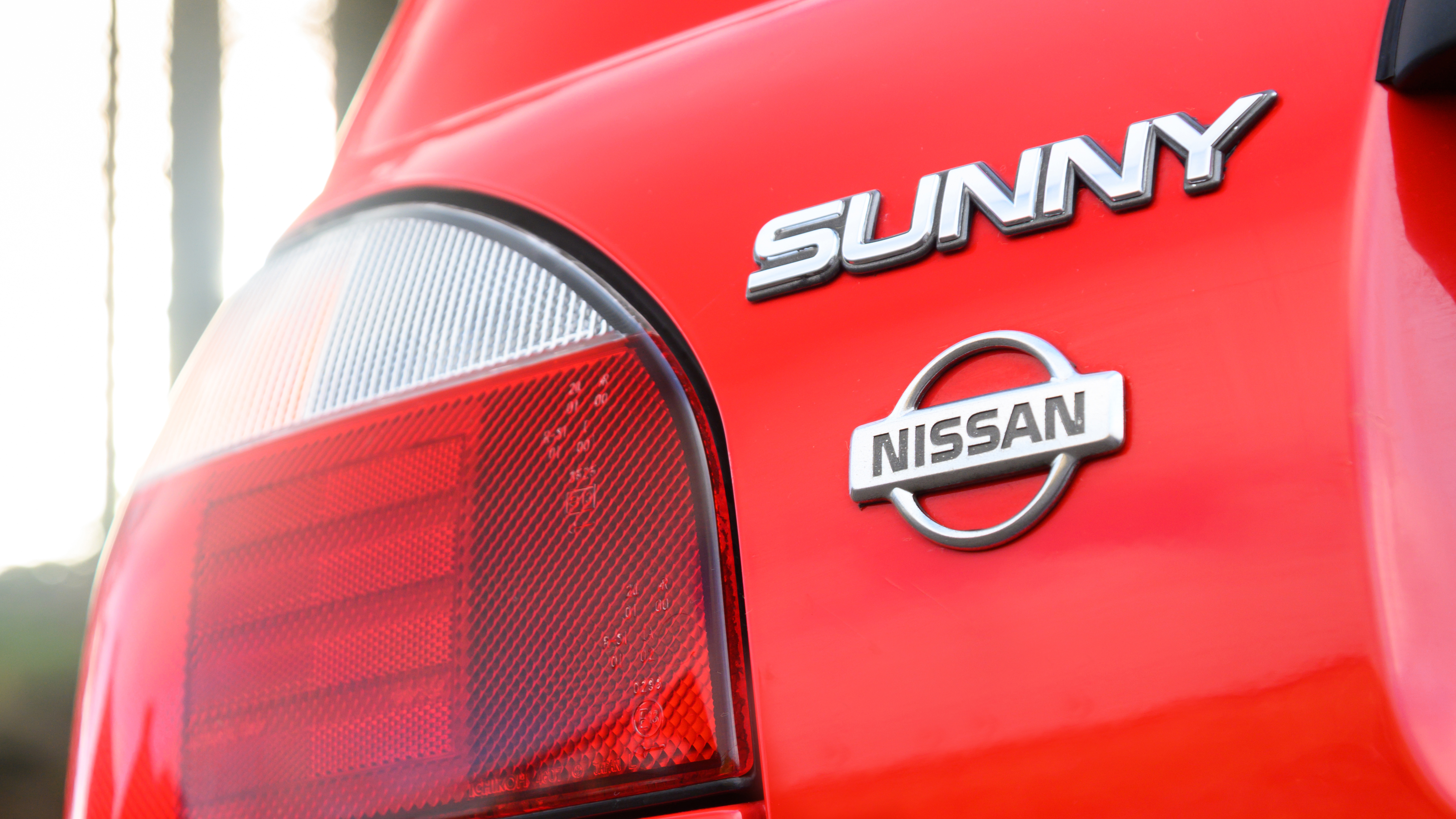 Nissan Sunny GTI R