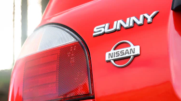 Nissan Sunny GTI R