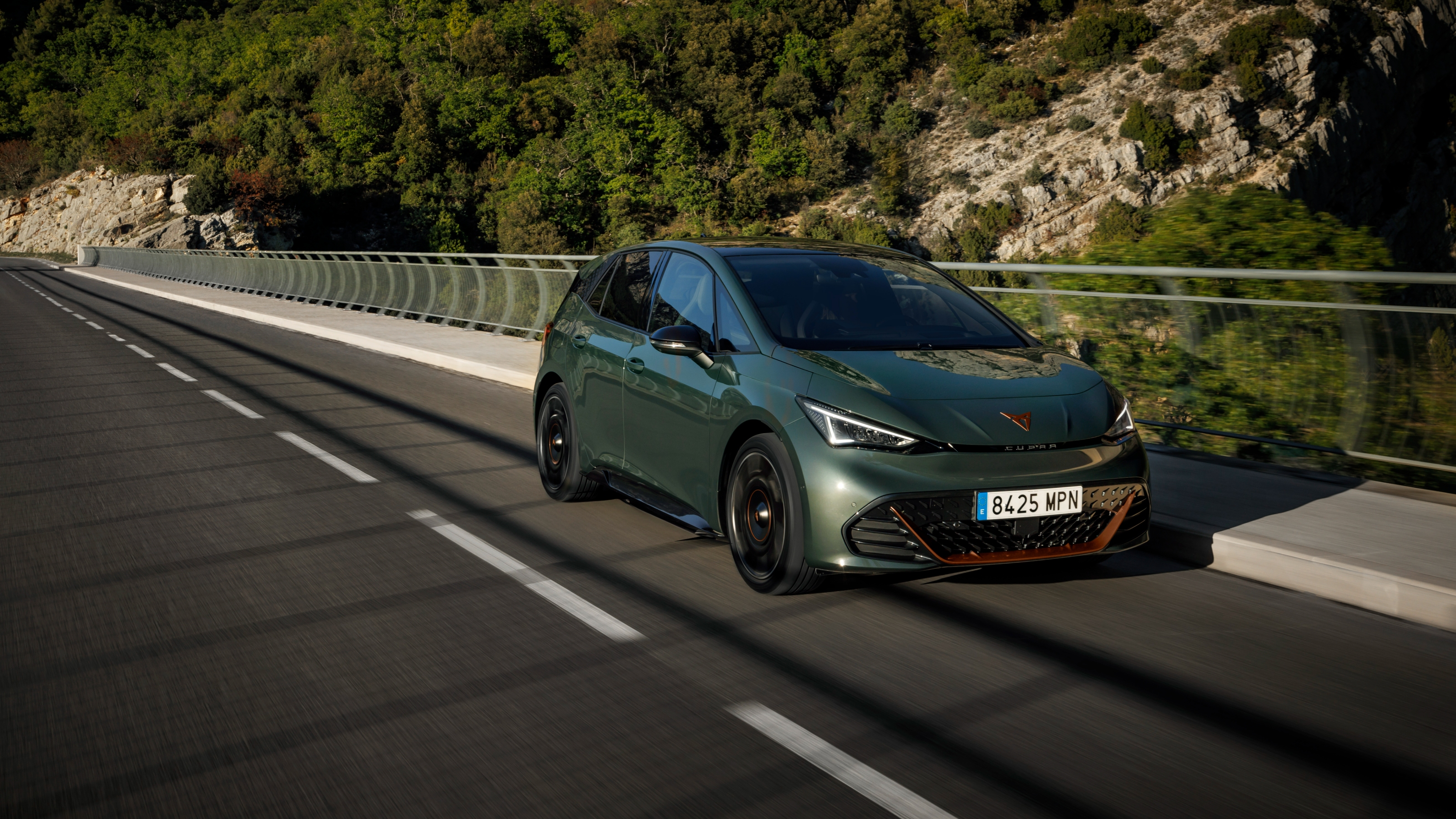 Cupra Born VZ – front