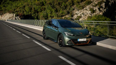 Cupra Born VZ – front