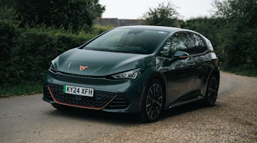 Cupra Born VZ – front