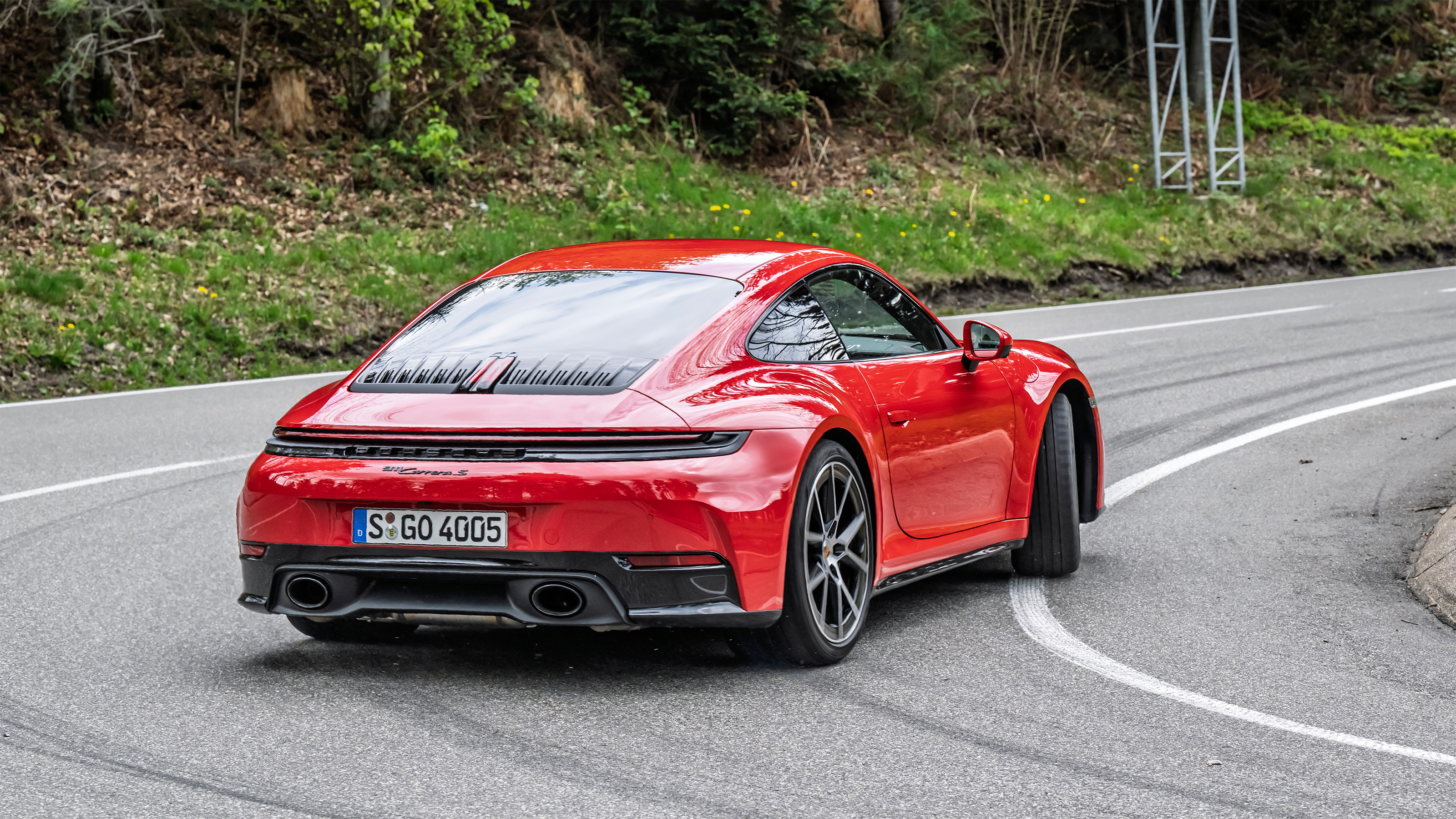 Porsche 911 Carrera S – rear