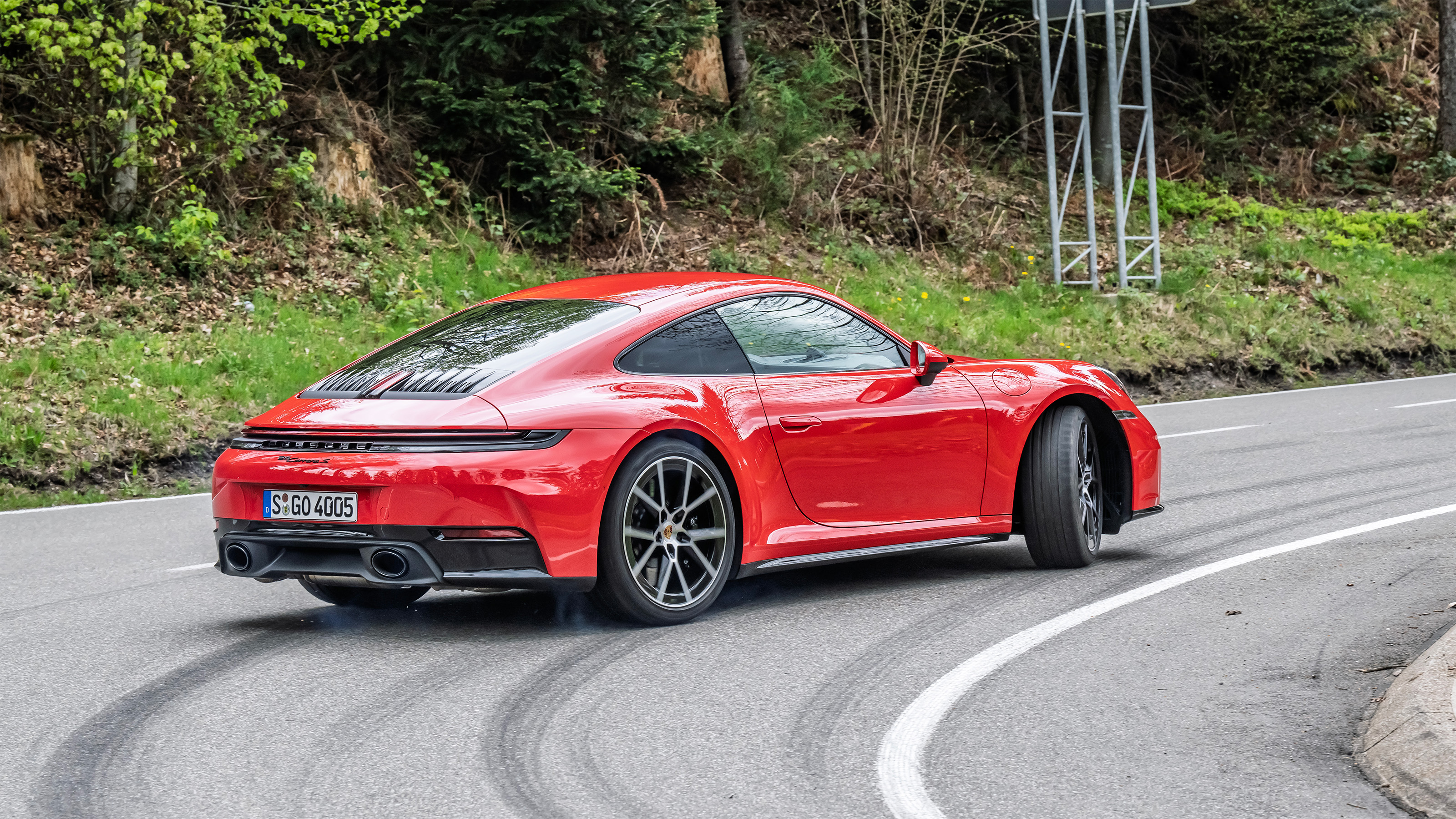 Porsche 911 Carrera S – rear