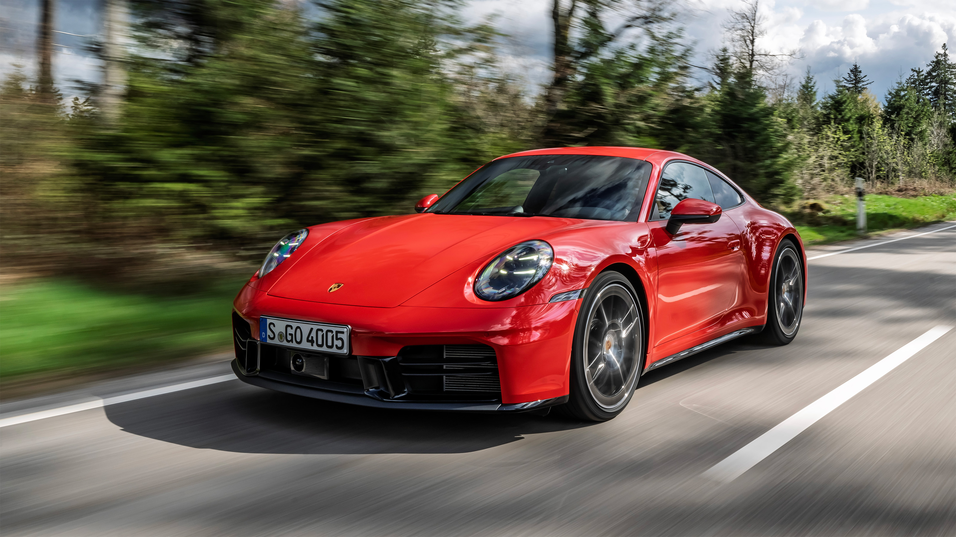 Porsche 911 Carrera S – front
