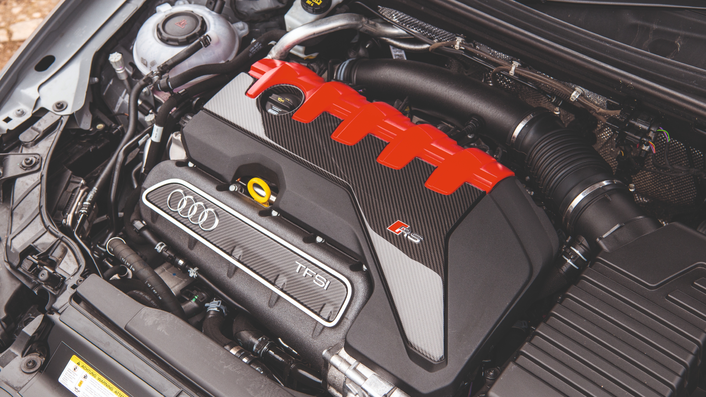 Audi RS3 (8V) engine