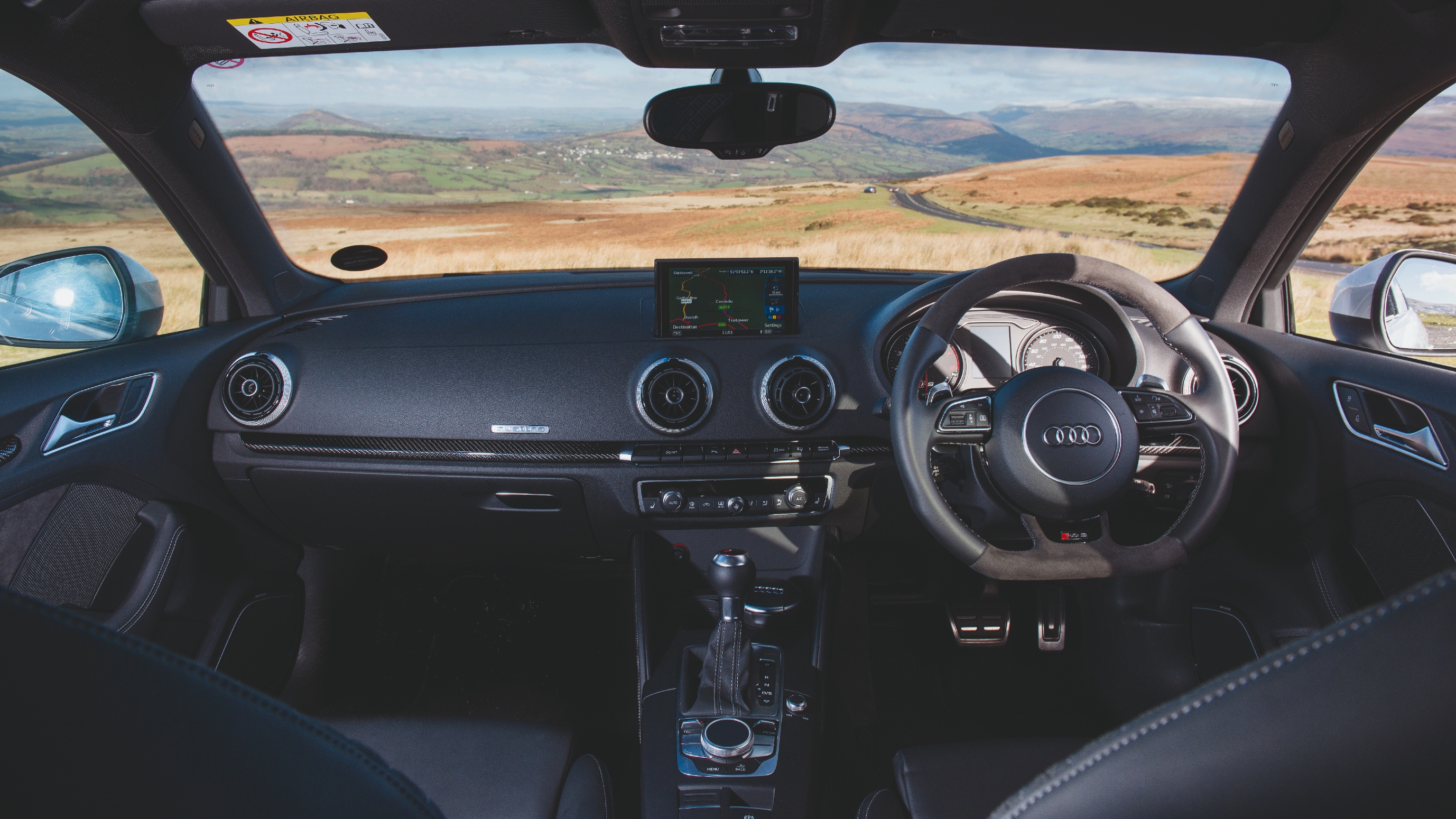 Audi RS3 (8V) interior
