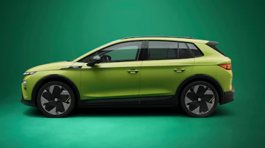 Skoda Elroq vRS side