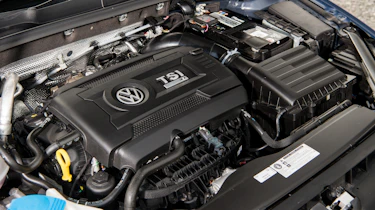 Volkswagen Golf R (Mk7) engine