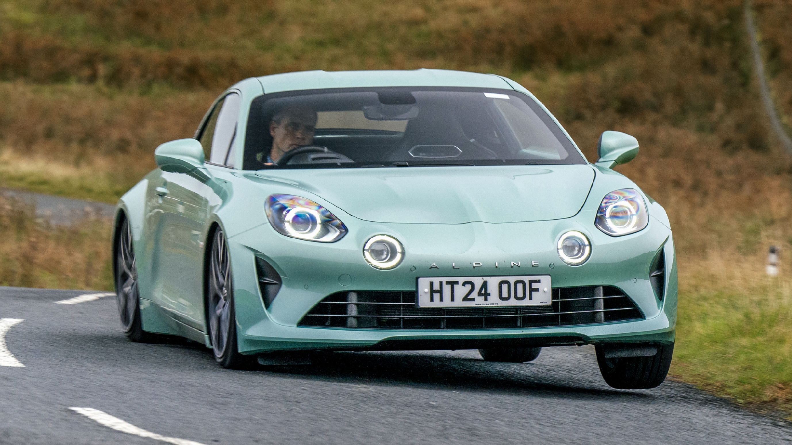 Alpine A110 review – front