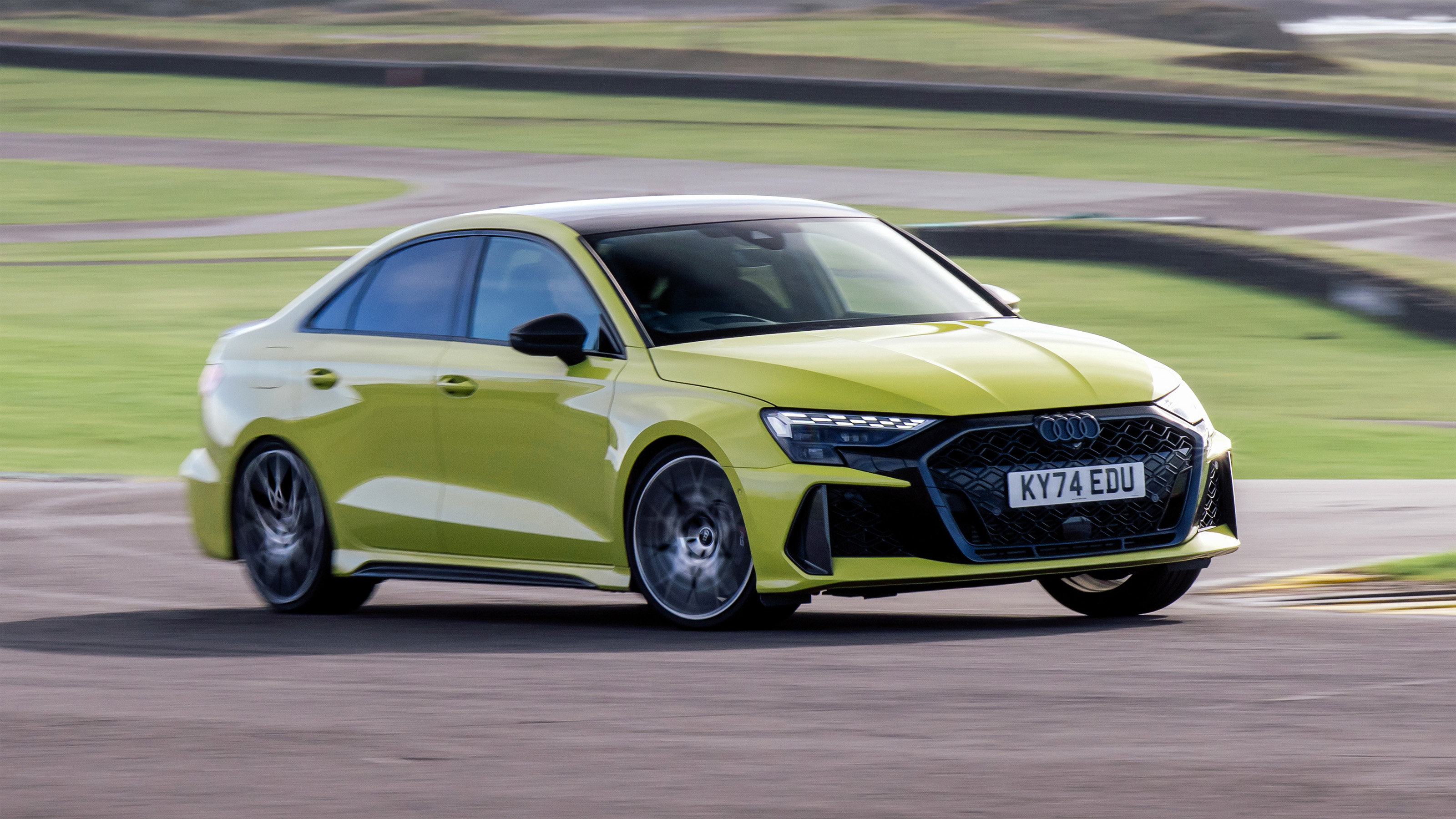 Audi RS3 – front