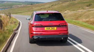 Audi Q7 rear