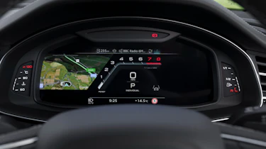 Audi Q7 dash