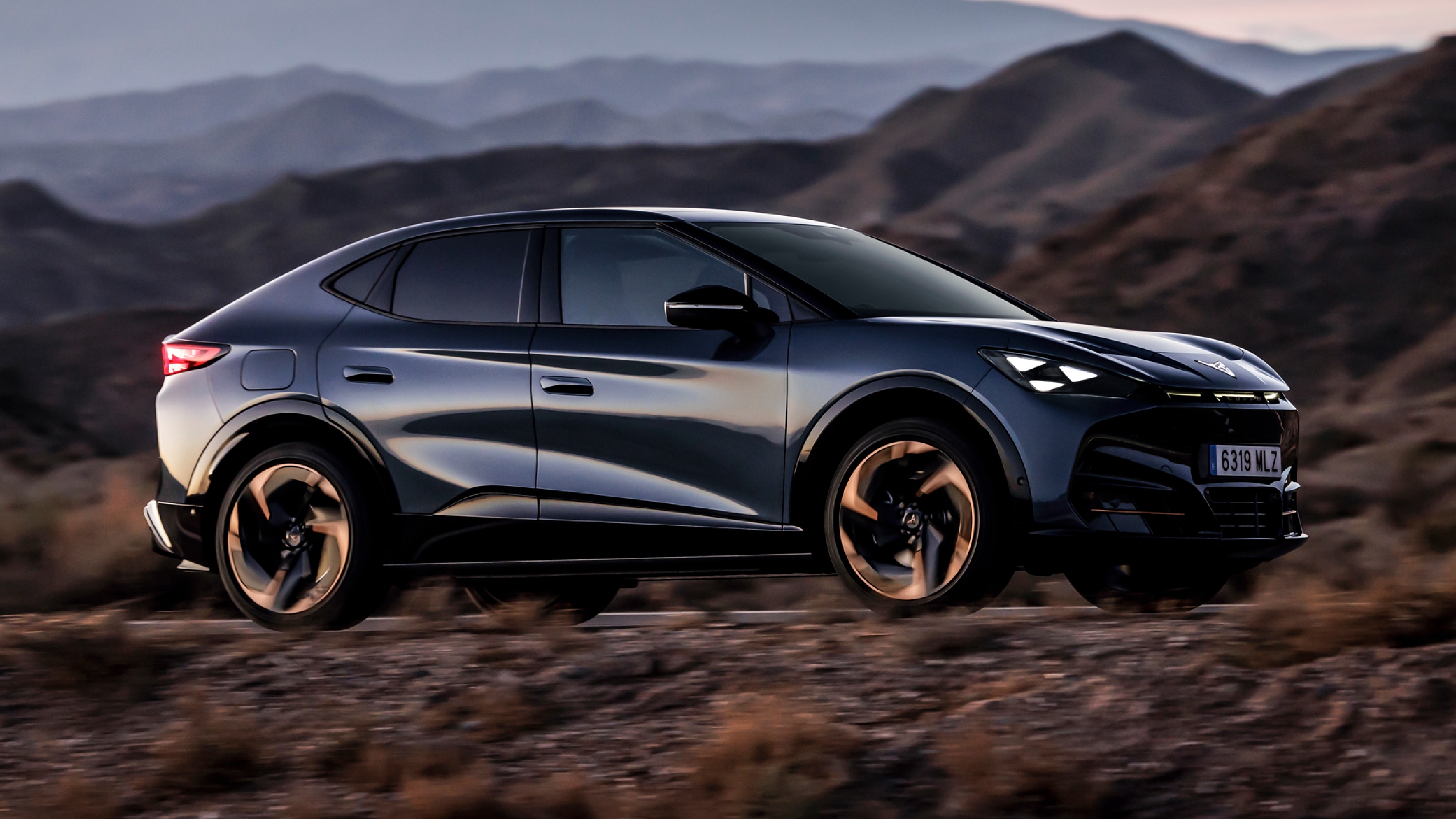 Cupra Tavascan – front