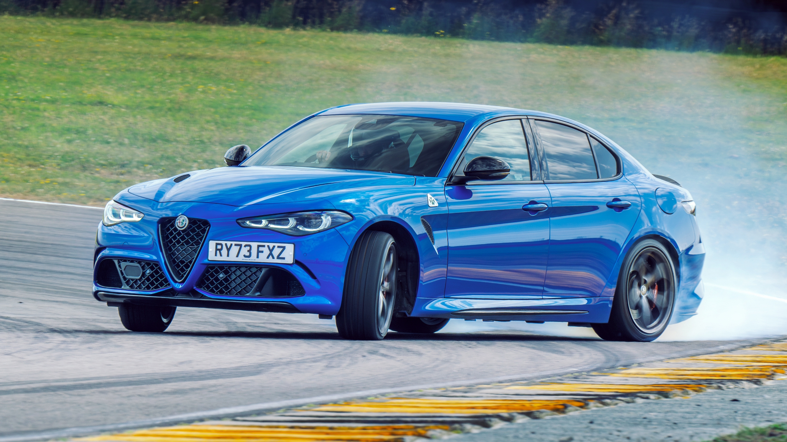 Alfa Romeo Giulia QV front