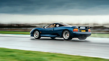 Jaguar XJR-15 rear