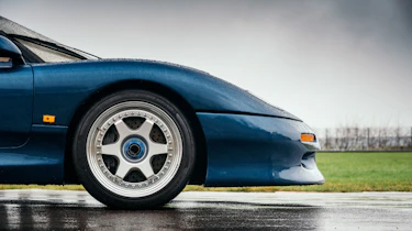 Jaguar XJR-15 wheel