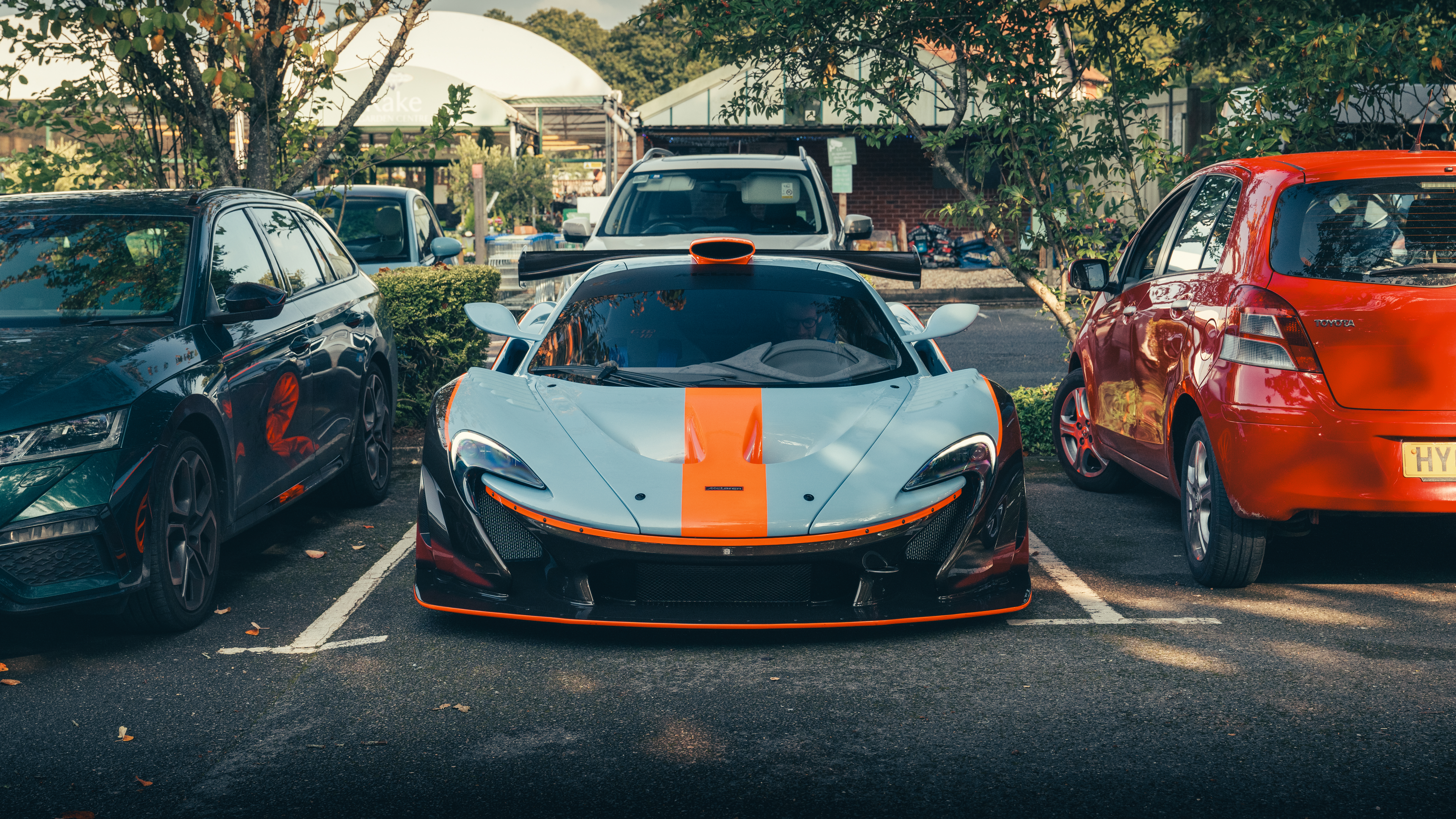 McLaren GTR