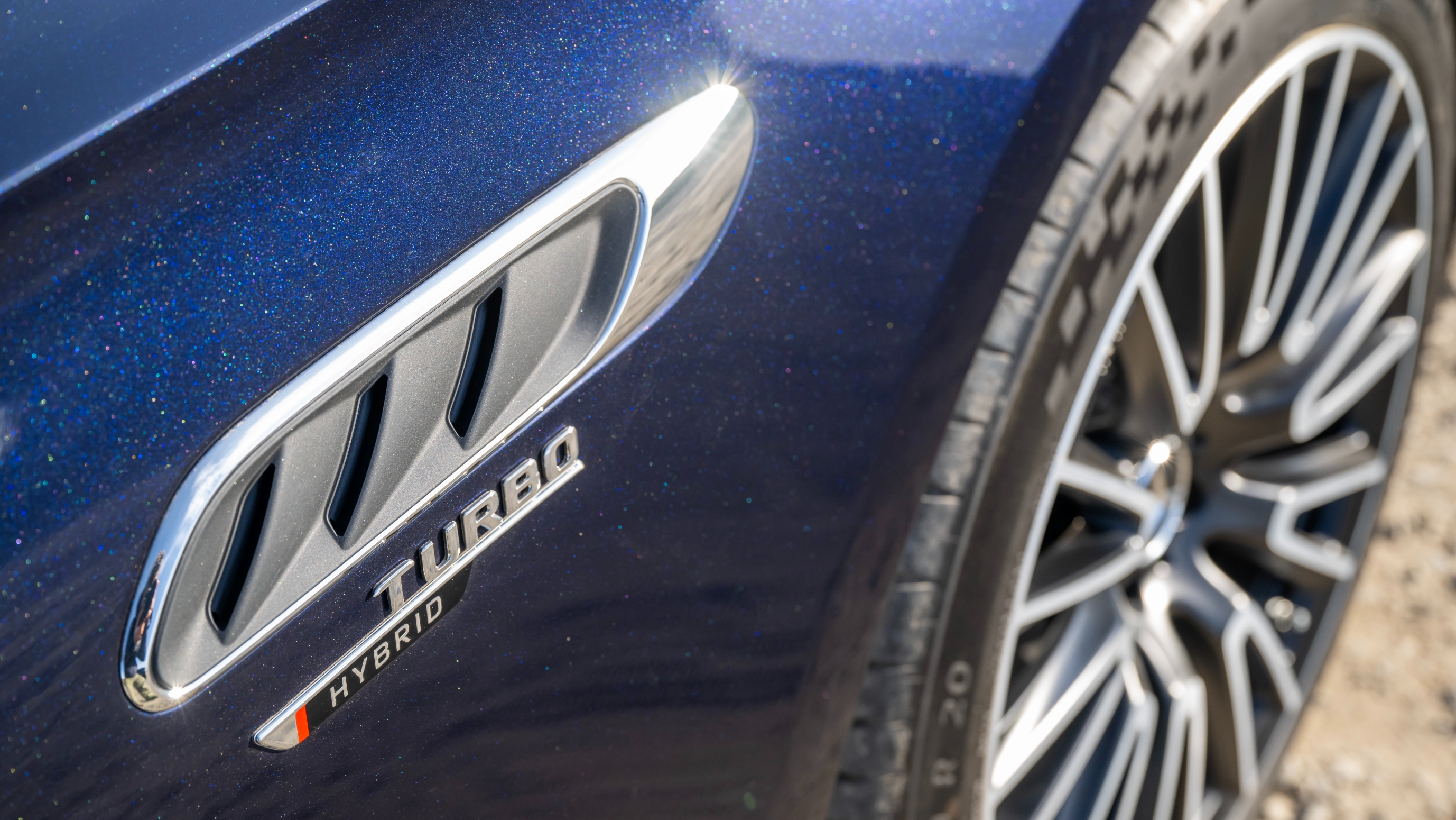 Mercedes-AMG E53 Hybrid – details
