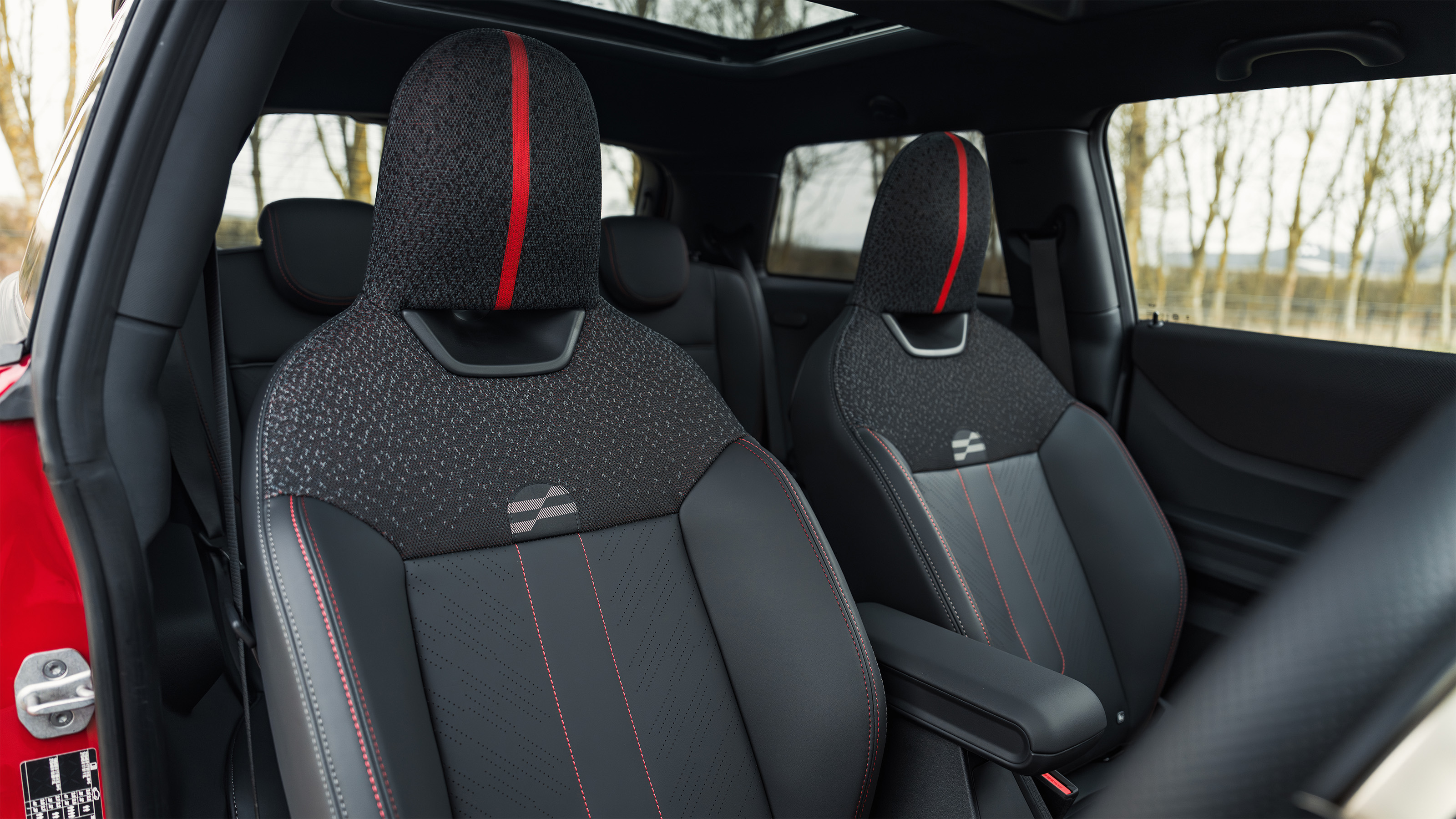 Mini JCW – seats