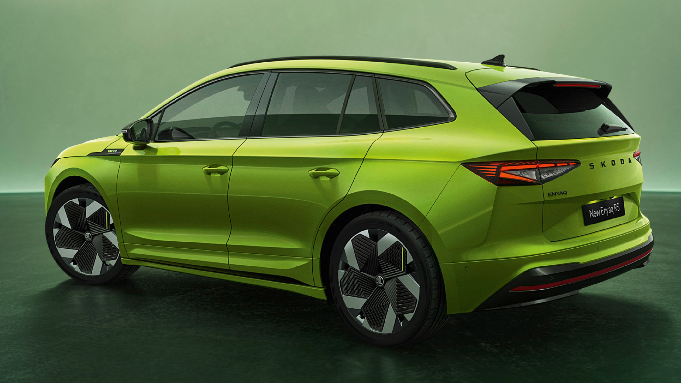 2025 Skoda Enyaq vRS rear