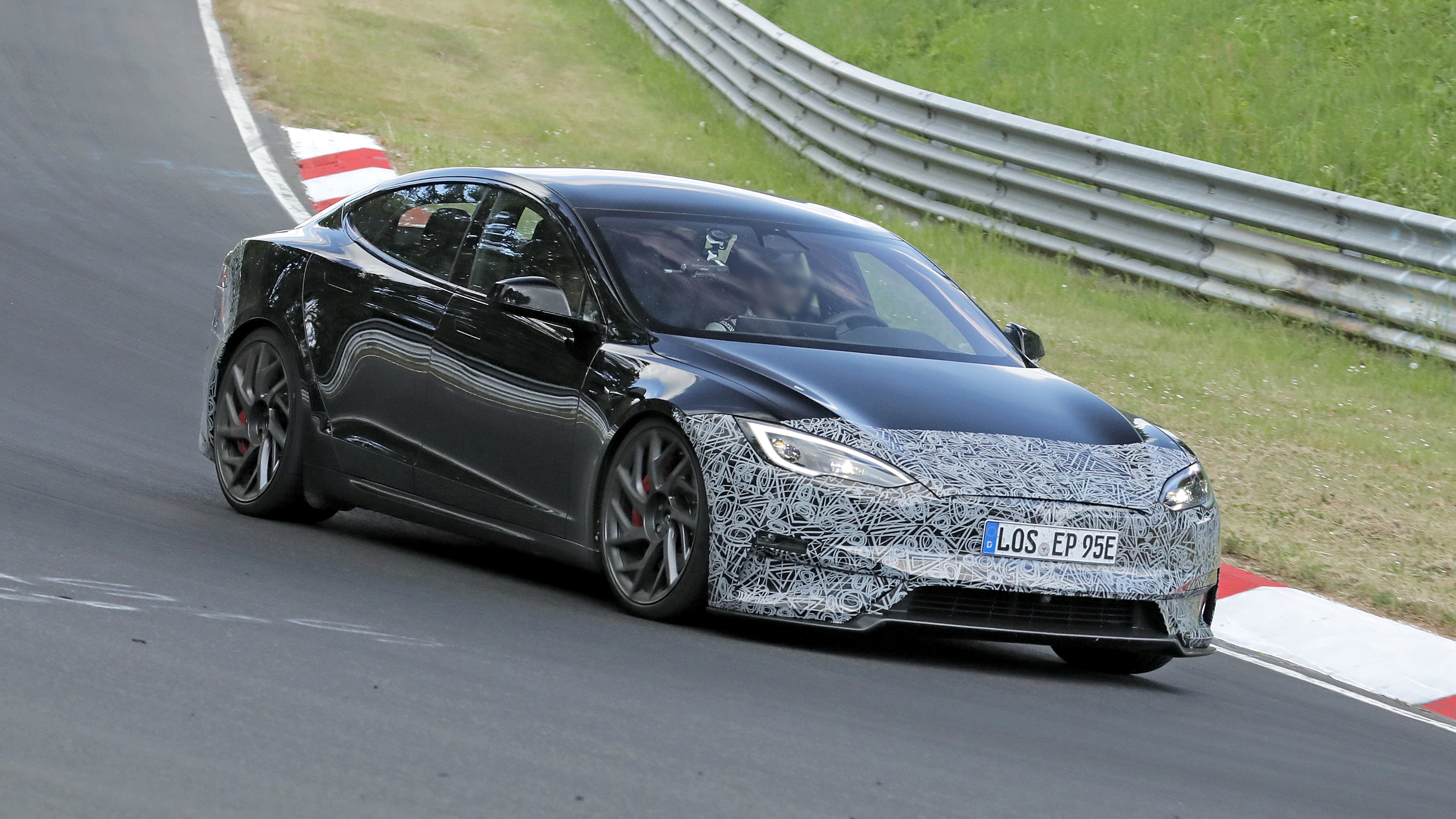 2026 Tesla Model S Plaid