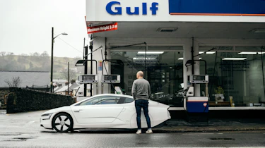 Volkswagen XL1 – fuelling